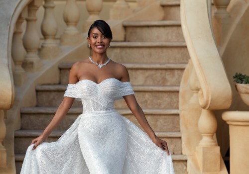 A Look into Traditional Wedding Gowns